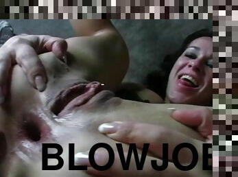 Naughty hot ass sluttie Shannya Tweeks plays with huge dick in hot blowjob scene