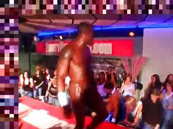 Black sexy stripper dancing in undies at an orgy