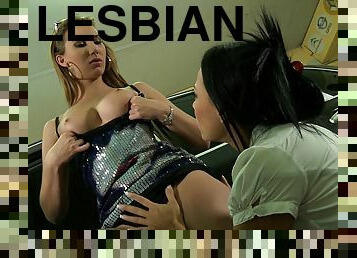 Lara Tinelli and Cristal Cherry make lesbian love with a dildo