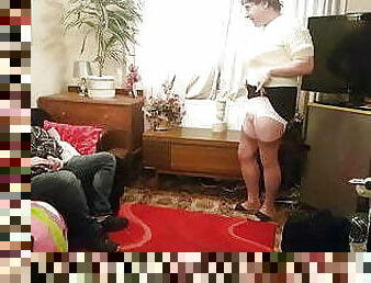 Aunty strips for her visitor