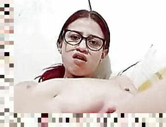 dyakol-masturbation, matanda-old, tomboy-lesbian, latina, labing-walong-taon, webcam, mas-matanda