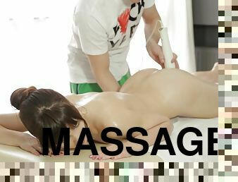 Massage Therapist Gets A Great Tip