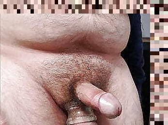 Chubby jerk with tied balls