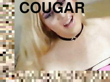 Curvy n sexy ts cougar slut