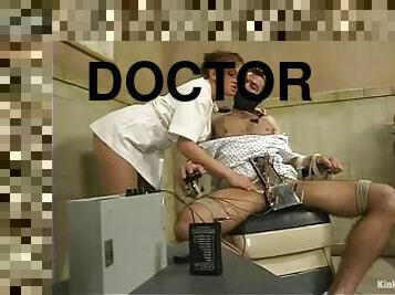 médecin, bdsm, esclave, fumer, bondage, femme-dominatrice