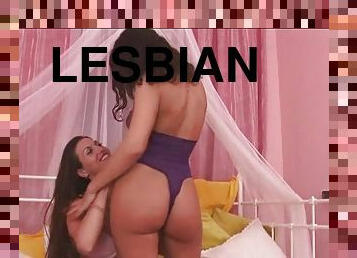 Lesbian couple strap on action