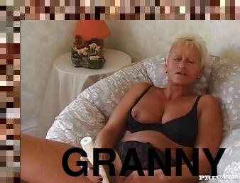 Blonde granny Christine satisfies two men and gets facialed