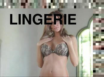 Jennifer A Lee the slim babe in lingerie makes an amazing erotic show