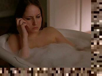 Gorgeous Leelee Sobieski Taking a Bubble Bath