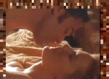 Heart-Stopping Blonde Gretchen Mol Exposes Her Hot Rack In a Sex Scene