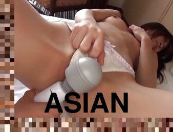 Stiff cumshooter makes naughty Asian babe moan with pleasure