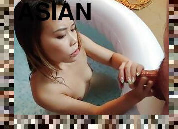 Asian spinner sucks before getting fucked in jacuzzi