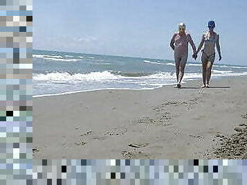 Walking in chastity on the beach