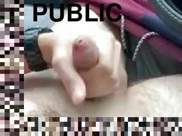 énorme, masturbation, public, amateur, ejaculation-sur-le-corps, ados, branlette, voiture, secousses, jeune-18