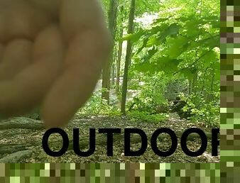 Quick Cum in the Forest Near the Path