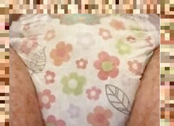 Abdl diaper boy soaking his goodnights again