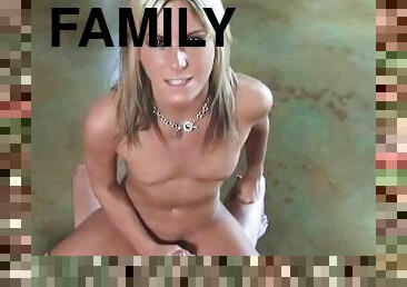 Banging Family - Faciel & Blowjobs From Small Tits Blonde