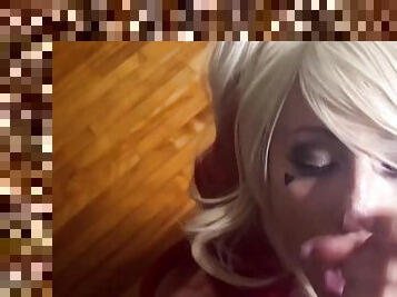 Harley Quinn Gets a Facial PREVIEW