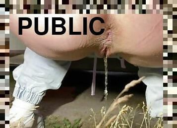 I pee and fart in public. Loud farting and close-up of ass andwet pussy
