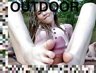 outdoor footjob