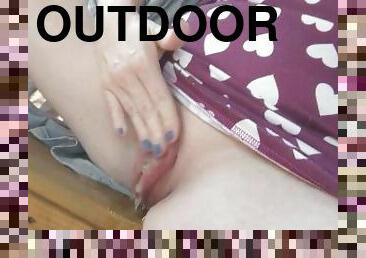 Risky Outdoor Morning Squirt