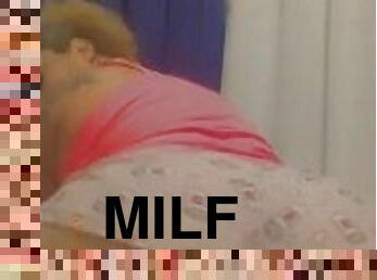 Milf latina twerk hot