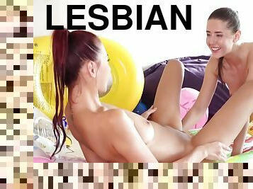 pesta, lesbian-lesbian, kolam-renang, berambut-cokelat