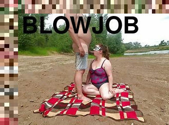 Extreme blowjob on the beach