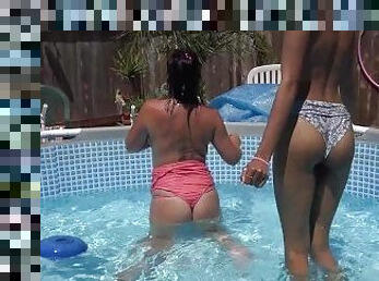 cul, en-plein-air, fête, amateur, babes, milf, jouet, piscine, fétiche, attrapée