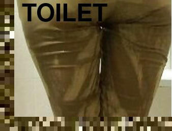 I gets my new pants completely wet in hot pee and through dirty panties into bin