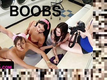 Big Boobs Babe Fucked In Laundromat While Her Besties Watch