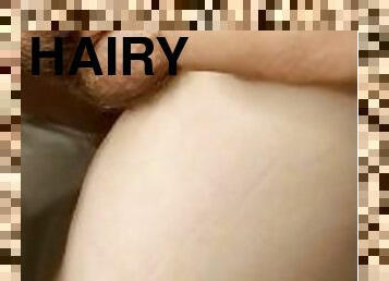 Je doigte sa chatte serrée / hairy pussy