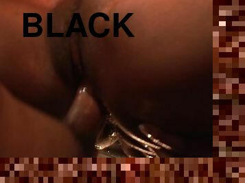 gros-nichons, chatte-pussy, ejaculation-sur-le-corps, interracial, black, sur-le-visage, lingerie, naturel, belle, seins