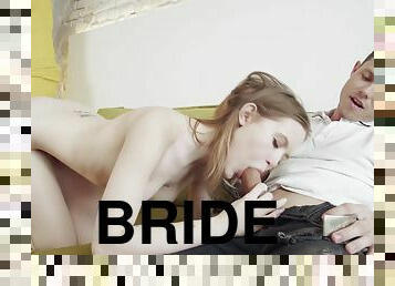 Escaped Bride - Teen Solo Fun Selfies