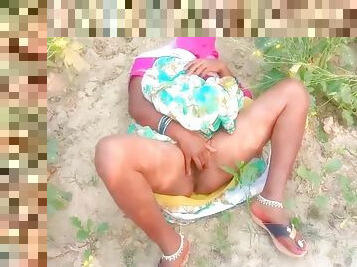 Hd Sarso Ke Khet Me Chudai Hardcore Sex In Open Field In Sex