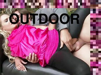 Barra Brass In Fully Clothed Outdoor Fuck