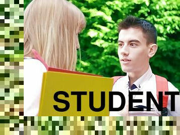 студентка-student, мінет, великий-член, хардкор, перший-раз, молода-18, коледж, гарненька, гарненька-pretty, орал