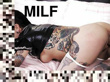 Amazing Inked MILF Sucks Enormous Long Shlong Of Lucky Daddy