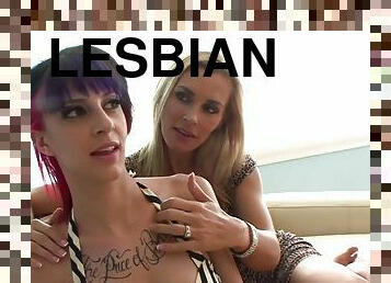 mommy and stepdaughter hot lesbian sex