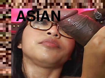 Asian Babe Mika Tan Stuffs Her Mouth Wi - jessica bangkok
