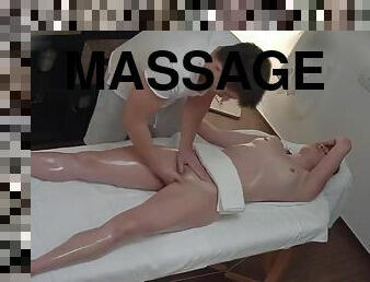 massage, brunette, skjult