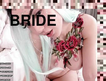 Naughty curvy bride webcam sex show