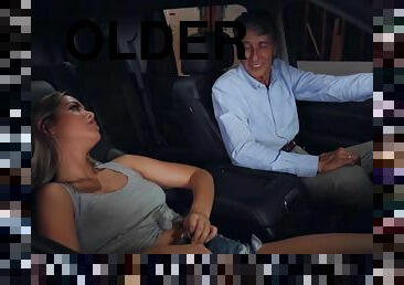 An older married man fucks a young slutty sitter in his car