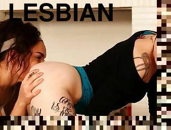 Gabriella Paltrova eats pussy of her lesbian sexmate