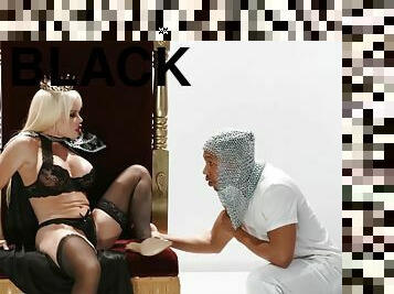 Black guy Ricky Johnson worships tempting MILF's cunt