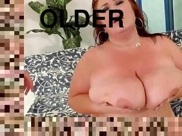 Older Plumper Lady Lynn Gets Railed