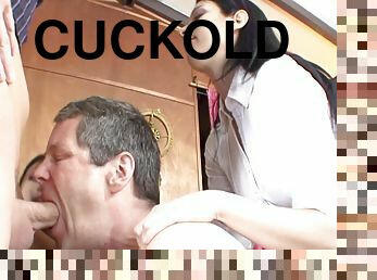 cuckold  bi sucking