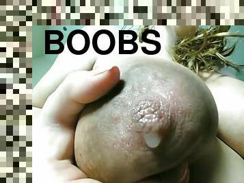 Pregnant chick with enourmous milky boobs have fun on webcam