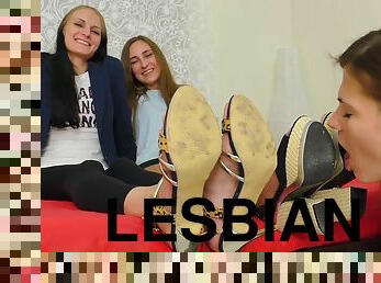 rosyjskie, amatorskie, dorosłe, lesbijskie, 3kąt, stopy, fetysz, dominacja, kobieca-dominacja