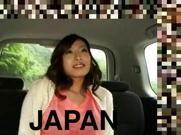 Kinky Japanese MILF drops her panties in the car to be pleasured